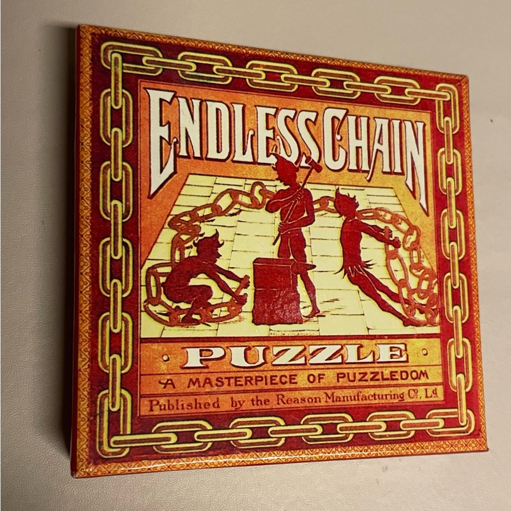 Endless Chain Puzzle, 20 pieces, reproduction of a puzzle produced in 1890, NIB